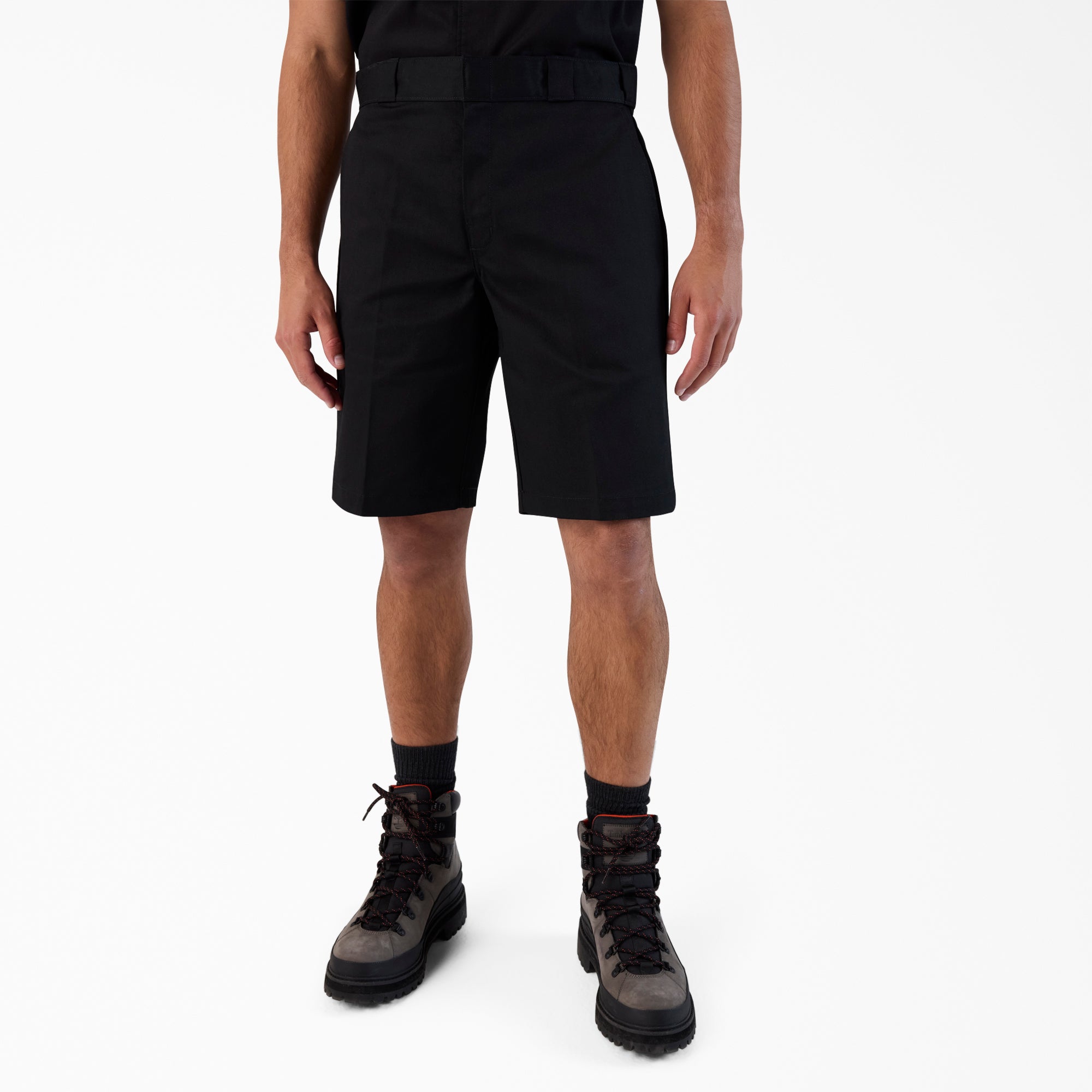 Black (BLK),28